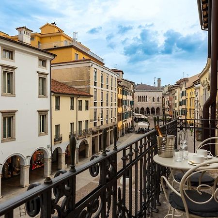 Mercatovecchio Luxury Apartments Udine Exterior photo