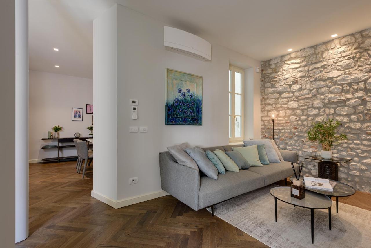Mercatovecchio Luxury Apartments Udine Exterior photo