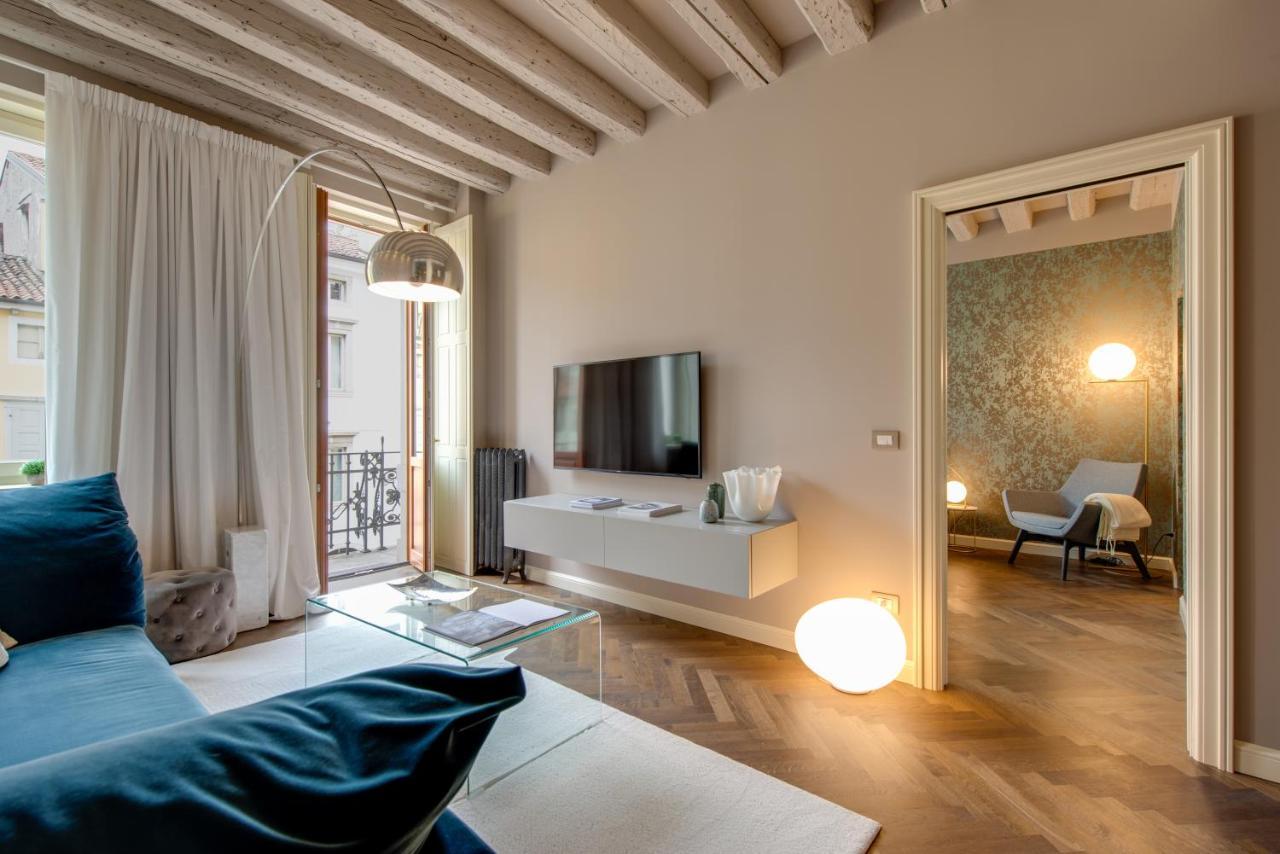 Mercatovecchio Luxury Apartments Udine Exterior photo